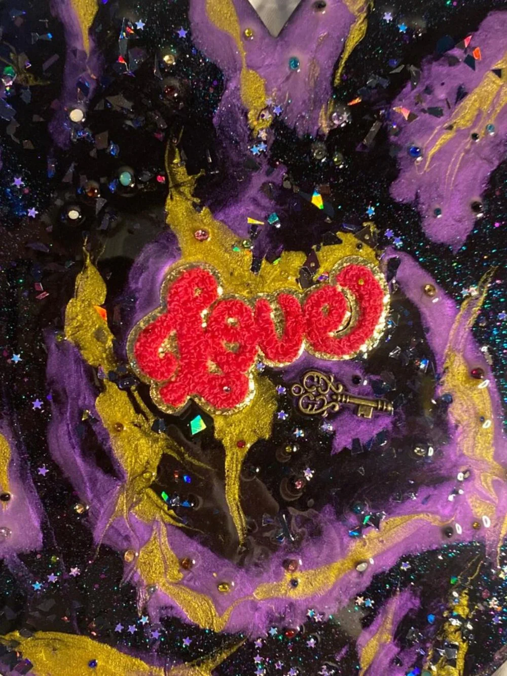 NEW Handmade Wood & Resin Finish Heart 'Love' Hanging Wall Decoration Picture